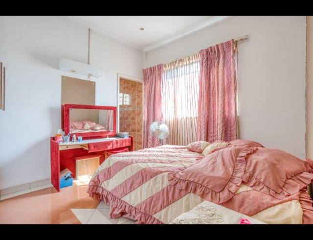 4 BEDROOM HOUSE FOR SALE IN RESERVOIR HILLS